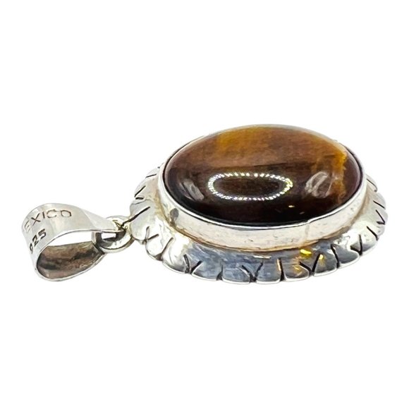 Vintage Mexico Taxco 925 Silver Tiger Eye Oval Pendant With Intricate Design - Picture 3 of 11
